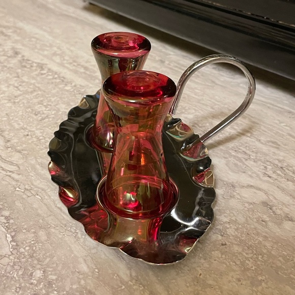 Shot Glass Set with Tray - Picture 4 of 4